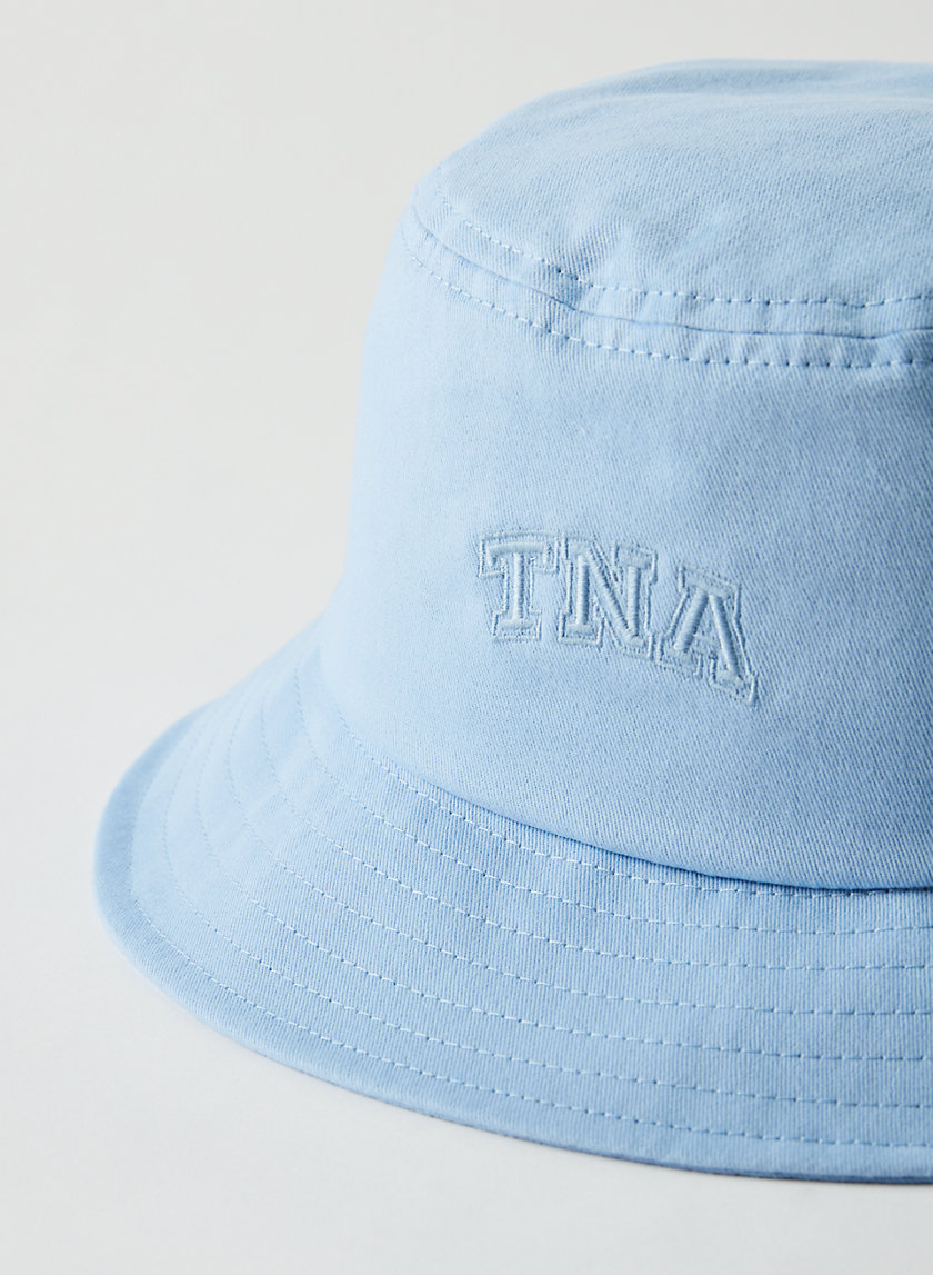 Tna BUCKET HAT Aritzia CA