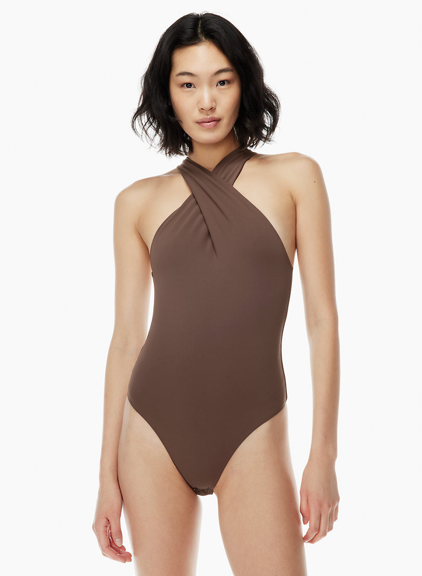 Small Hydroflask and Aritzia contour bodysuit : r/ThriftStoreHauls