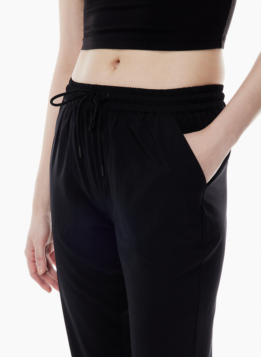 TNAMOVE™ SPEED JOGGER | Aritzia CA