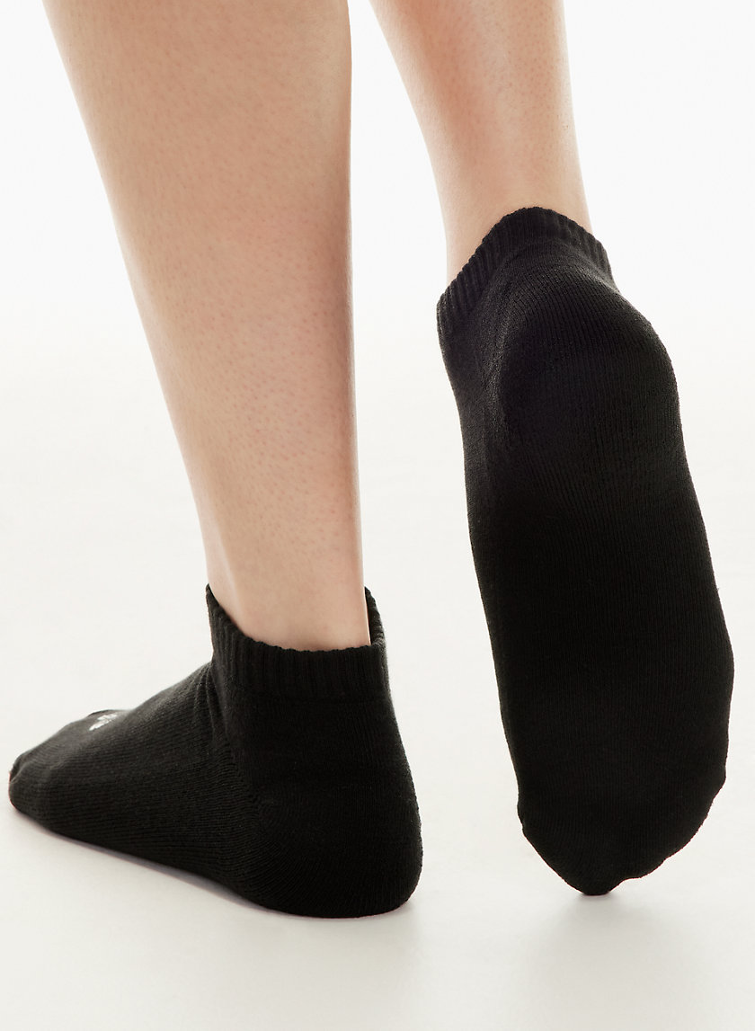 Tna BASE NO-SHOW SOCK 3-PACK | Aritzia CA