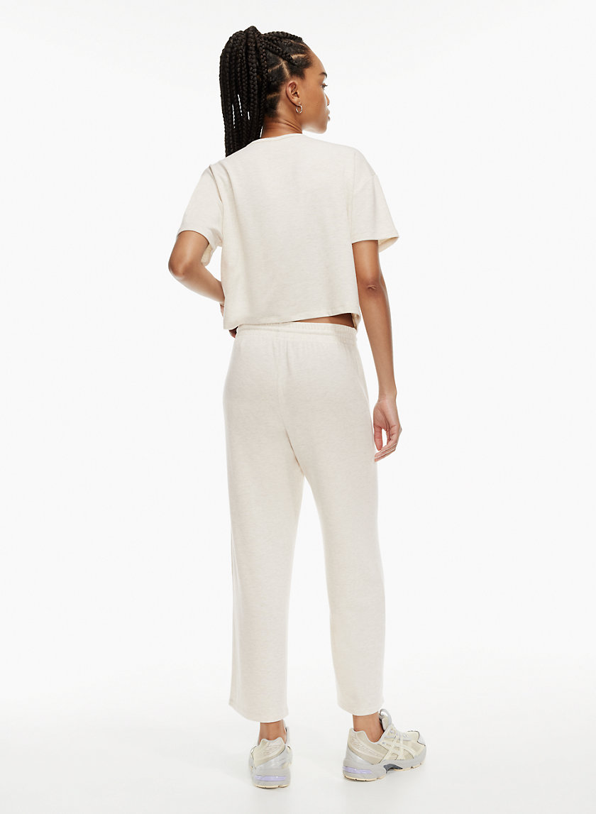 FREE LOUNGE ANKLE SWEATPANT | Aritzia INTL