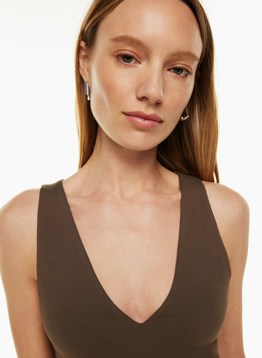 babaton-dean-contour-tank-aritzia-intl