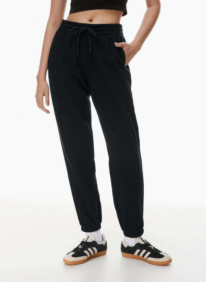 Aritzia boyfriend store sweatpants