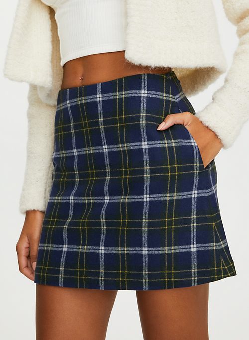 Shop Women's Skirts on Sale | Aritzia CA