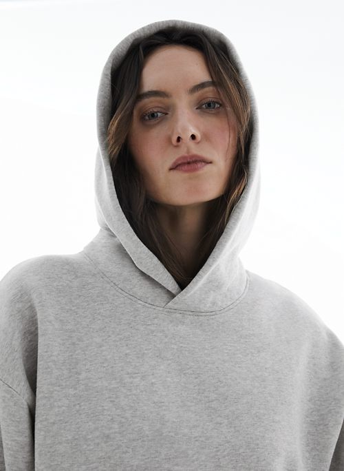 Shop New Women's Sweaters & Sweatshirts | Aritzia CA