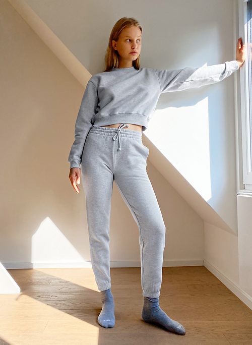 aritzia sweatsuit