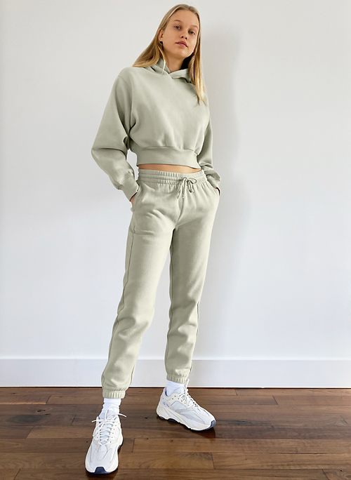 aritzia matching sweatsuit