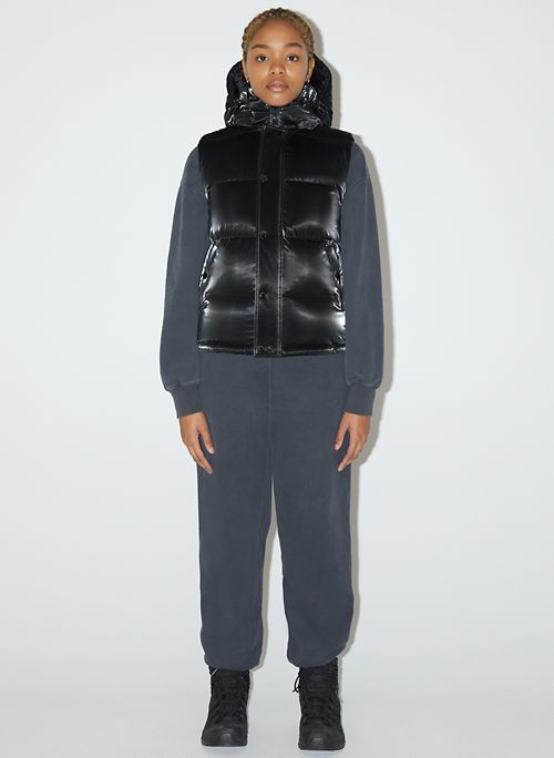 black puffer vest womens