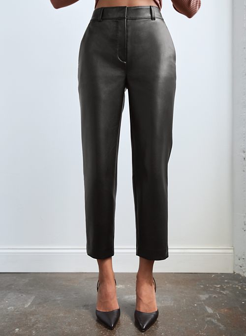 Is bunching normal on the Command Pant? For reference I am 5'1, 125lbs :  r/Aritzia