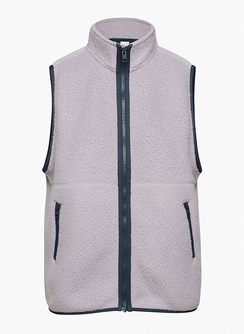 vest Aritzia CA