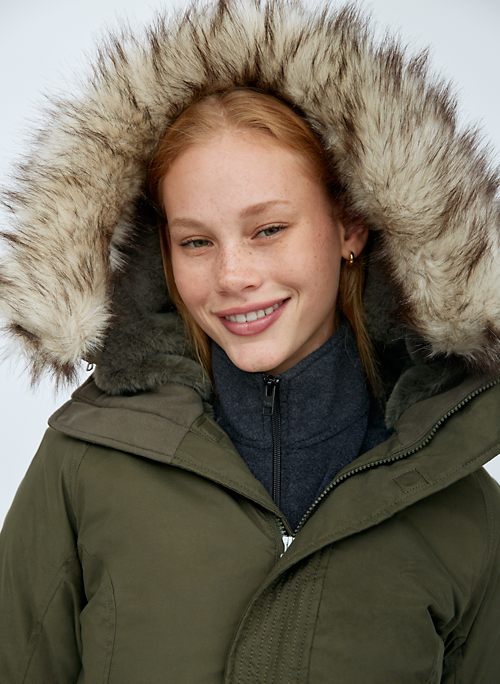 aritzia parka
