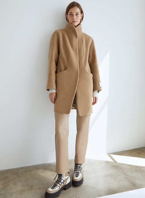 Wilfred THE COCOON OVERSIZED COAT | Aritzia CA