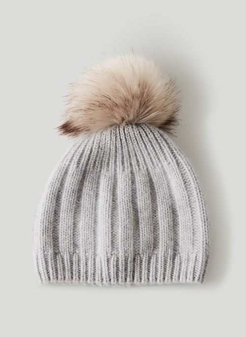 Knitted beanie made of cashmere in the shade Ice White – Furnari®