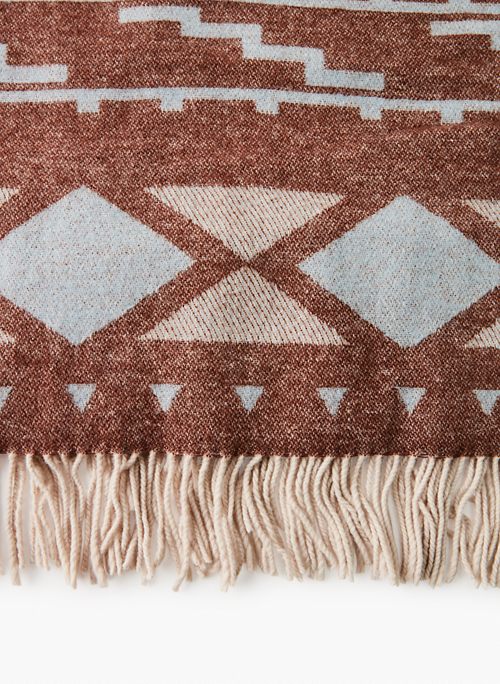 Classic wool scarf washed brown – Totême