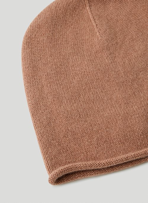 Premium quality knitted cashmere beanie. – Furnari®
