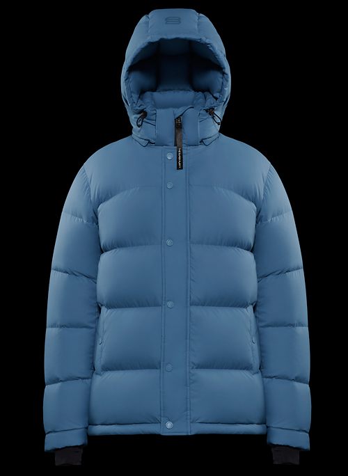 aritzia blue puffer