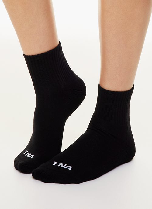 Socks & Tights for Women | Aritzia CA