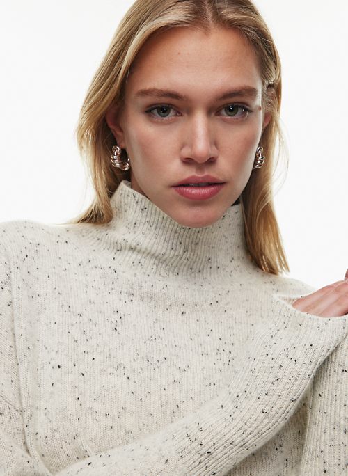 Aritzia clearance white turtleneck