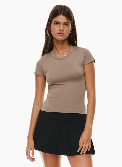 T-Shirts for Women | Long Sleeve & Short Sleeve | Aritzia CA