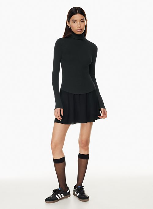 T-Shirts for Women | Long Sleeve & Short Sleeve | Aritzia CA