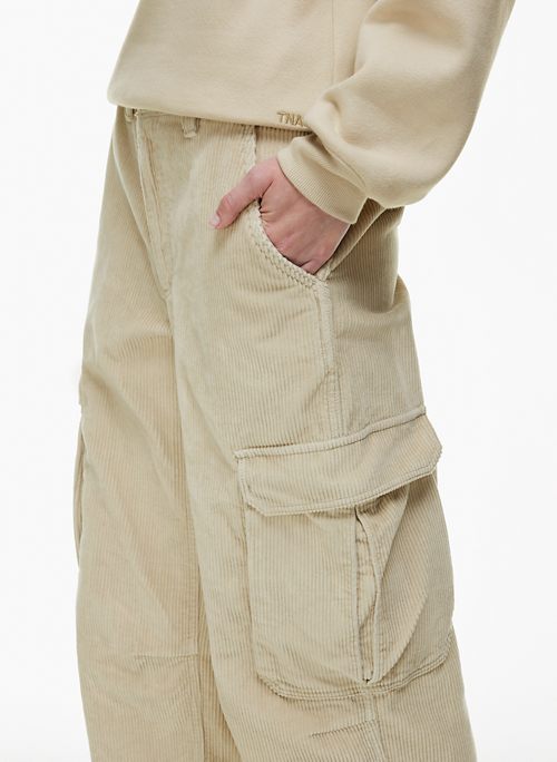 Shop Women's Pants & Shorts on Sale | Aritzia CA