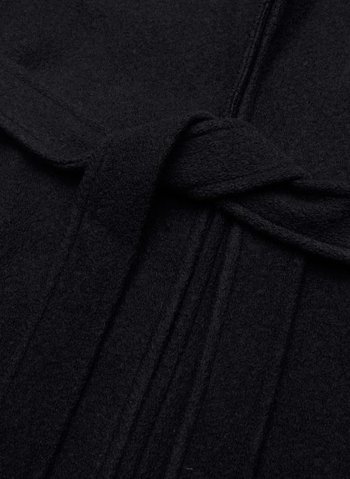 robe | Aritzia CA