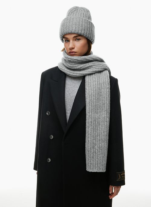 Wilfred THE NEW CLASSIC WOOL SCARF