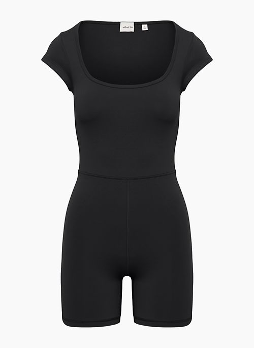 The Wilfred Theodora jumpsuit is just 😮‍💨🤌 #aritzia