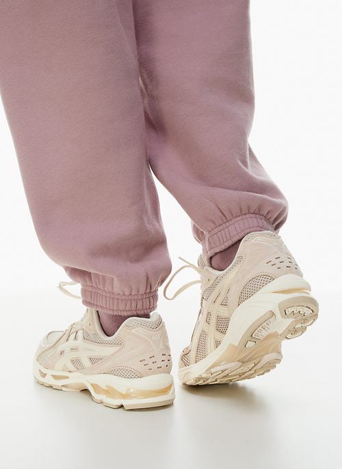 ASICS GEL-KAYANO 14 | Aritzia US