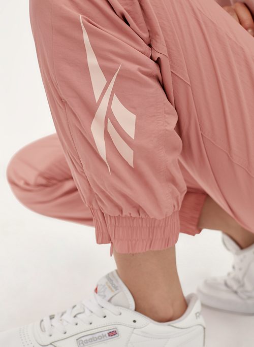 Reebok LF WOVEN PANT | Aritzia INTL