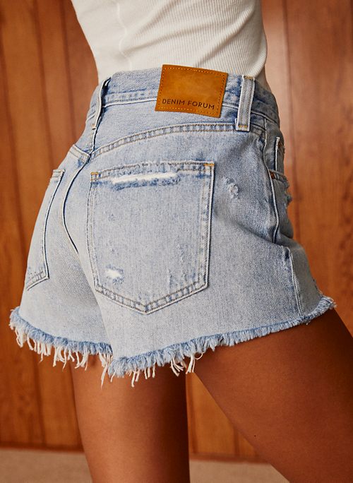 boyfriend shorts aritzia