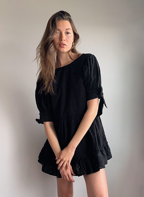aritzia prom