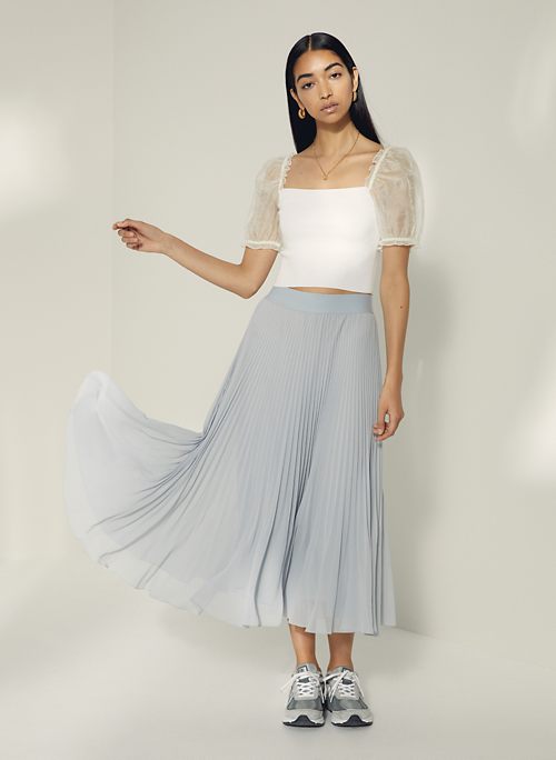 aritzia pink pleated skirt