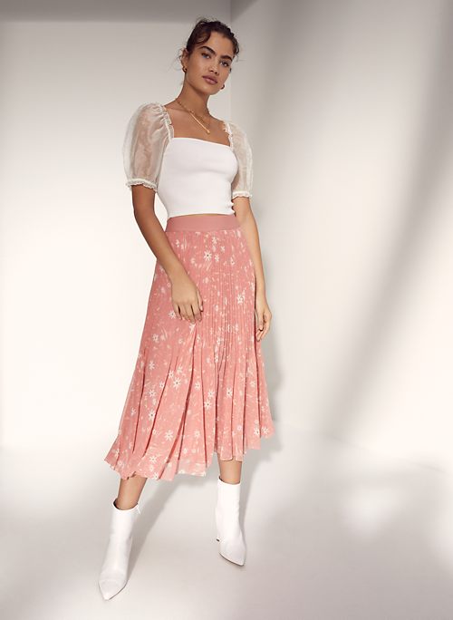 aritzia pink pleated skirt