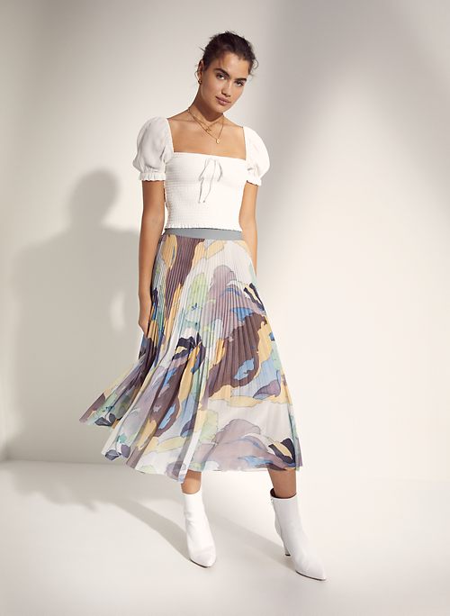 twirl skirt aritzia