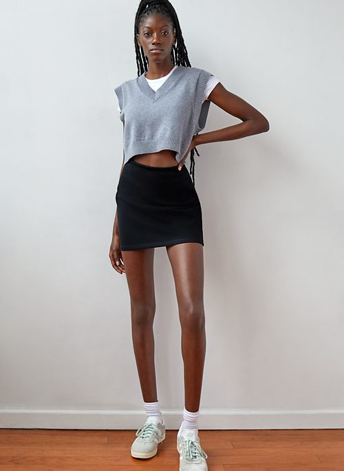 aritzia nora skirt