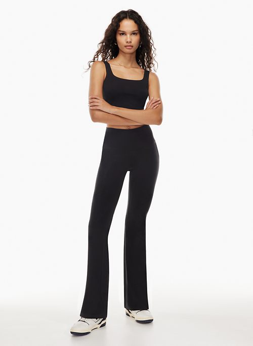 TNA | Shop Women's Leggings, Joggers & Pants | Aritzia CA