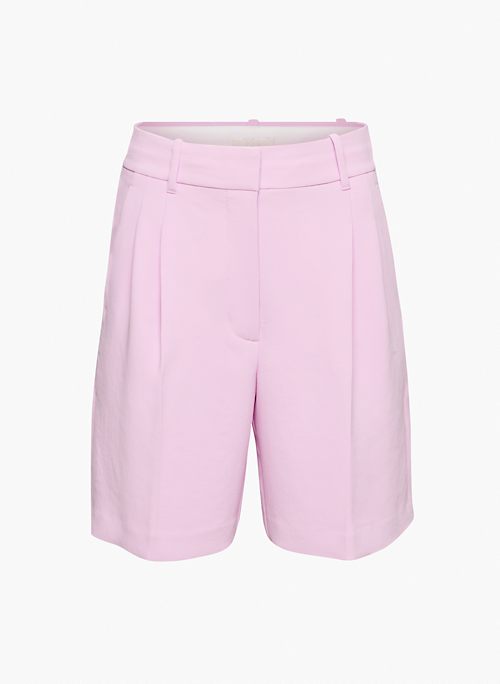 EFFORTLESS 7" SHORT - High-waisted, pleated shorts