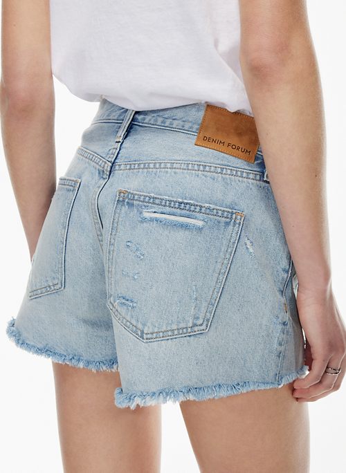 Denim Forum THE EX BOYFRIEND SHORT 
