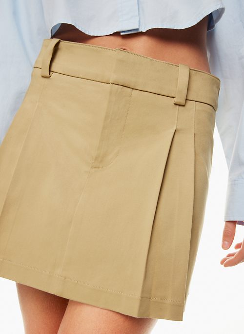 Shop Women's Skirts on Sale | Aritzia CA