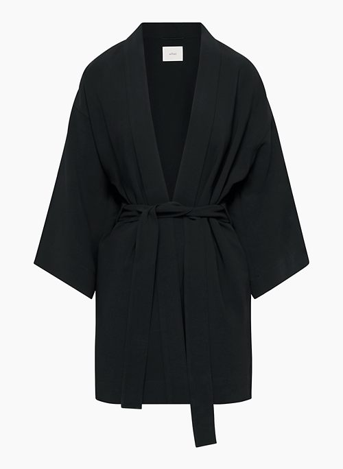 Aritzia robe outlet