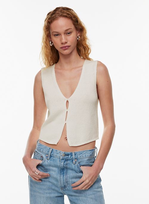 Aritzia Babaton Sculpt Knit Square neck Short Sleeve Top, Women's Fashion,  Tops, Blouses on Carousell