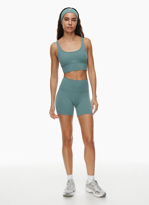 altiland Cropped Workout Tank Tops for Women with Built in Bra, Ribbed  Athletic Yoga Running Padded Racerback Sports Bra : : Clothing,  Shoes