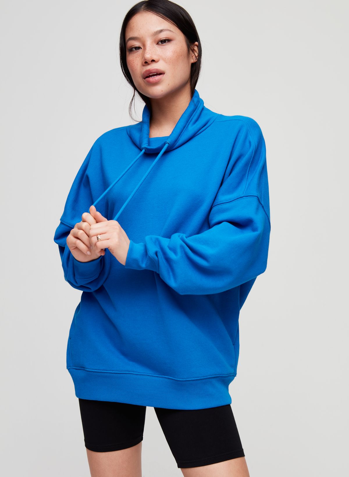 Tna BILLI SWEATSHIRT | Aritzia US