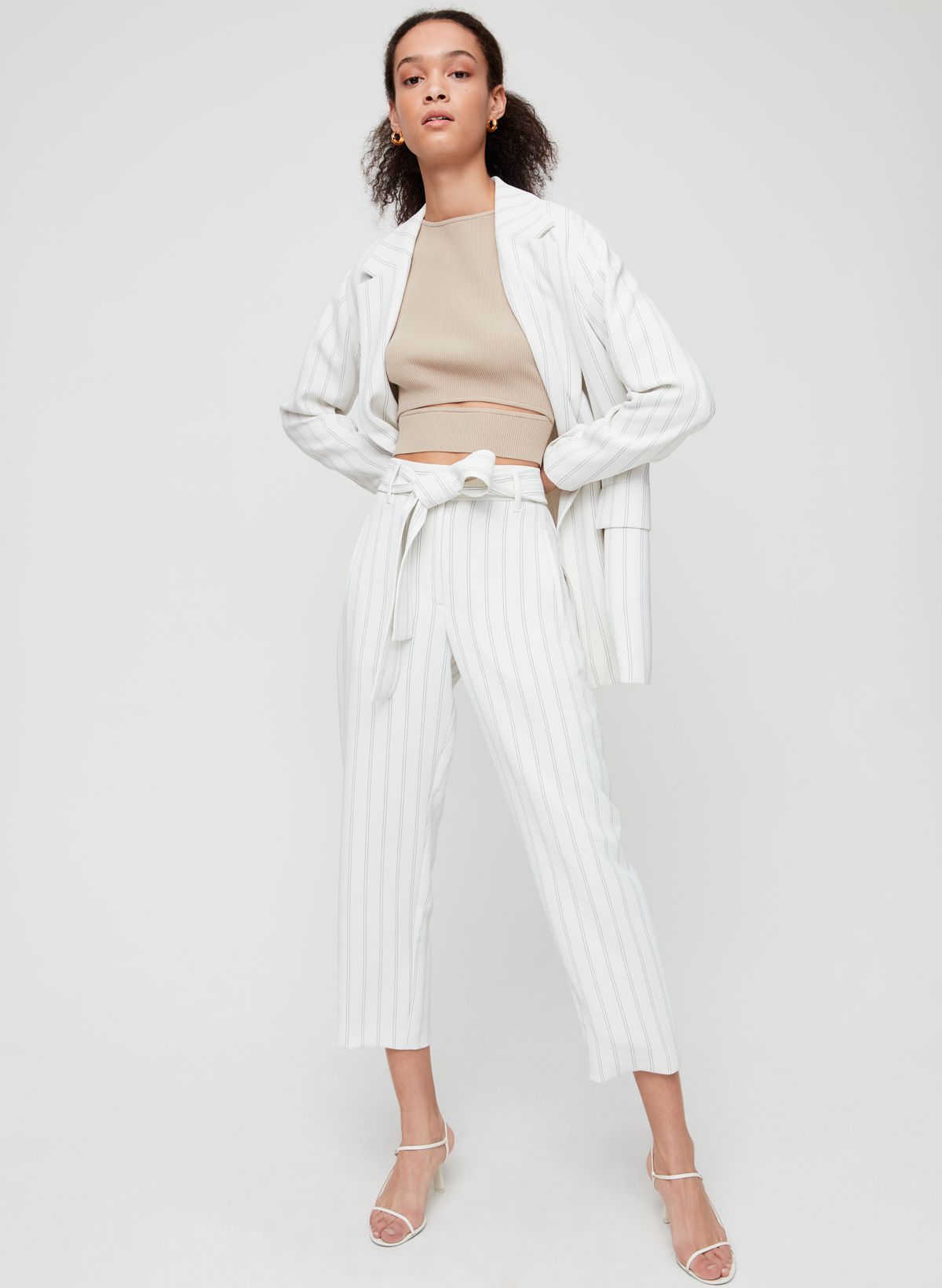 Tie-front pant & contour bodysuit :) : r/Aritzia