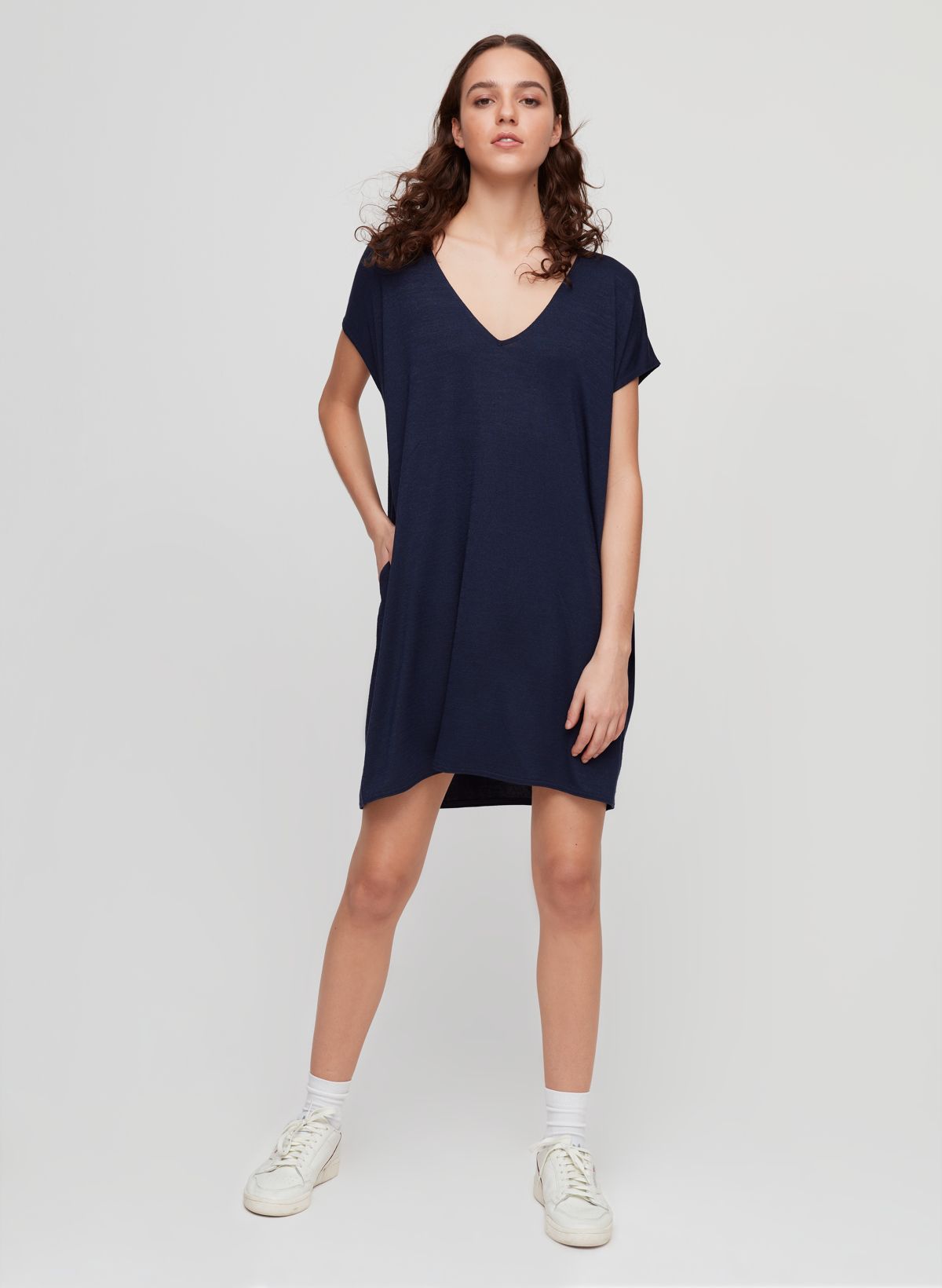 Aritzia t shop shirt dress