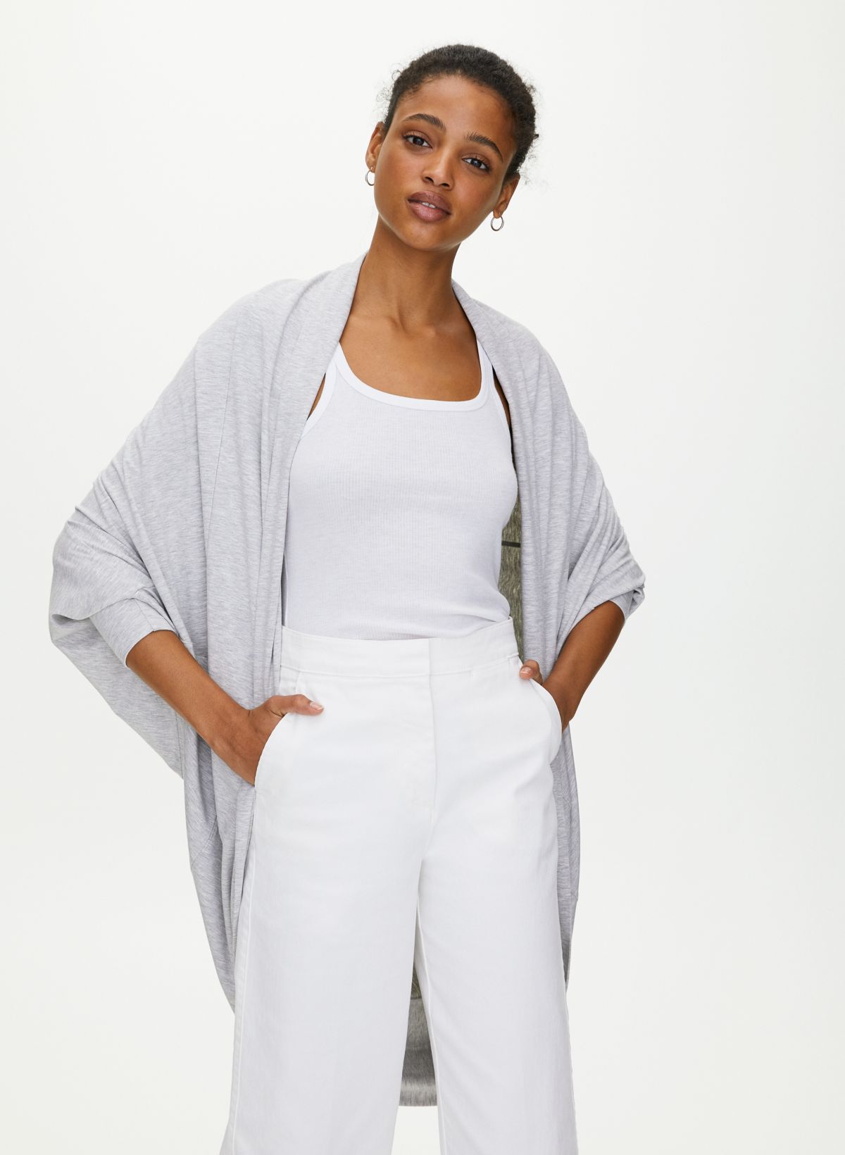 Aritzia deals grey cardigan