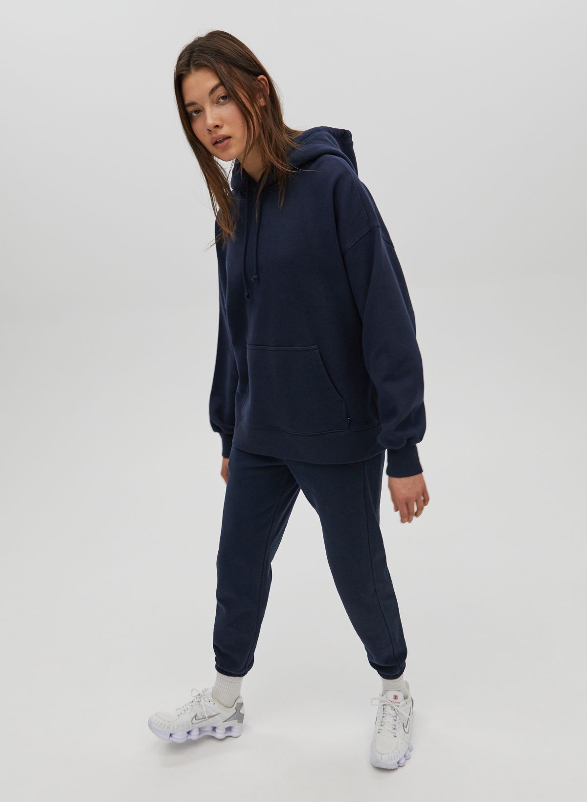 Aritzia store boyfriend hoodie