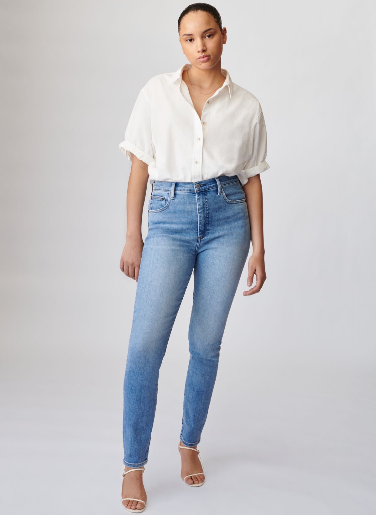 Lola store jeans aritzia