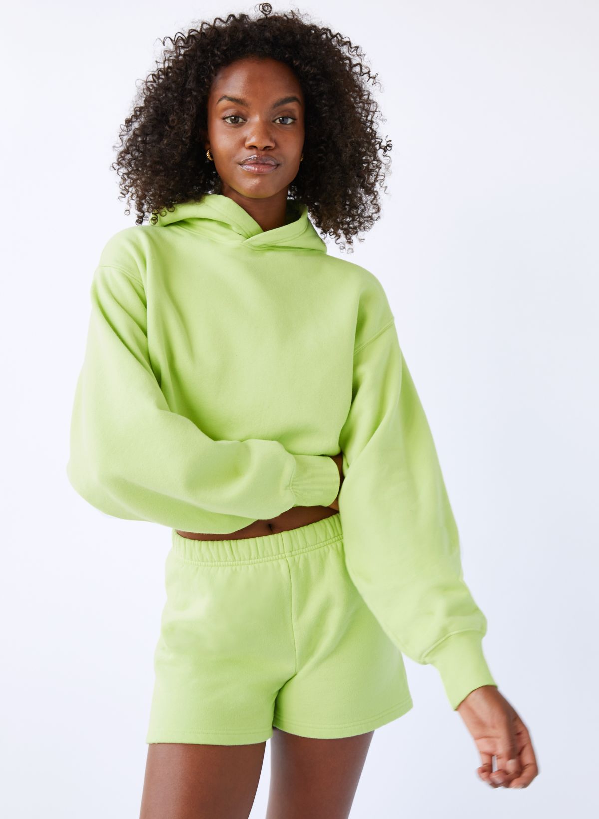 Tna COZY FLEECE PERFECT SHRUNKEN HOODIE | Aritzia CA